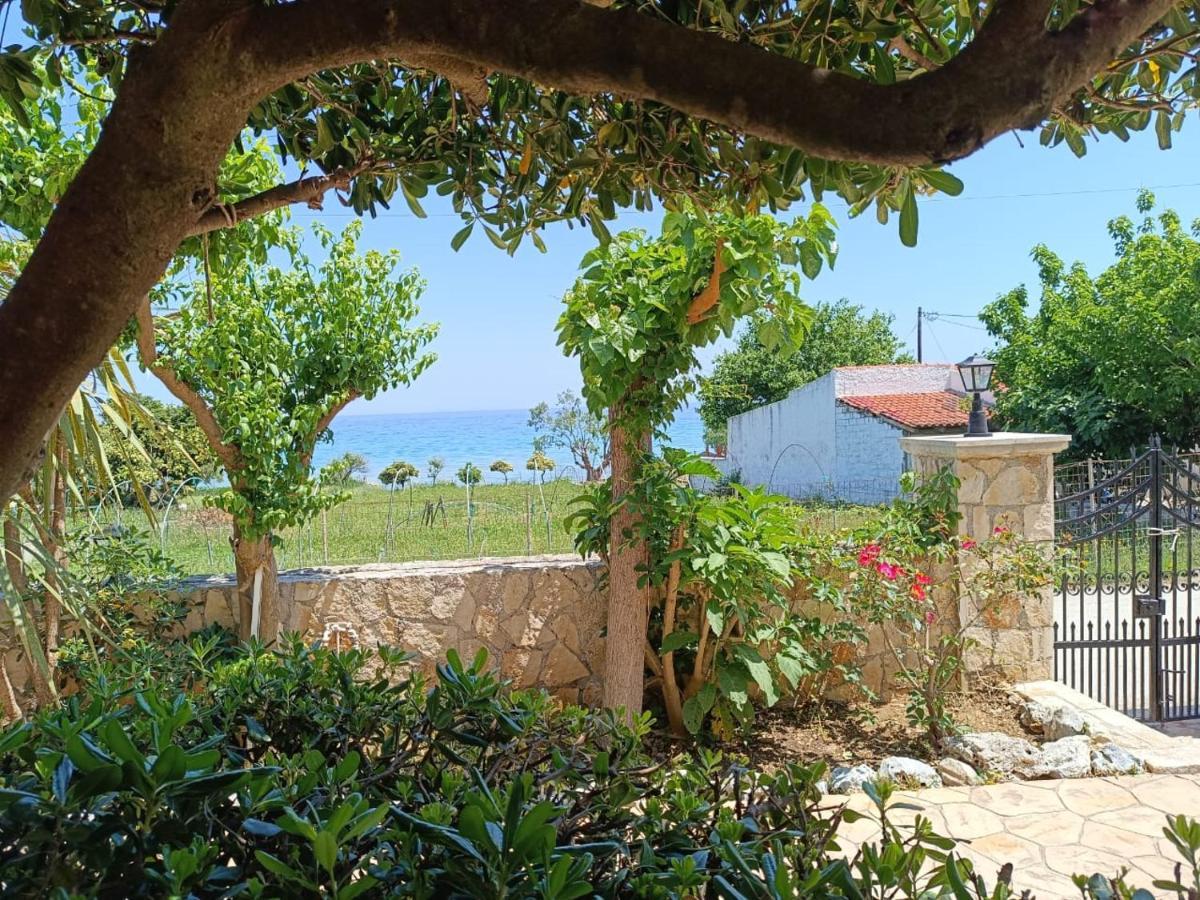 Calypso Studios Amoudi Exterior foto